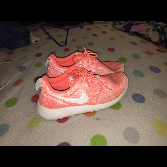 NIKE ROSHES - Picture 3 of 4